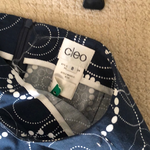 Blue and cream skirt - Picture 3 of 5